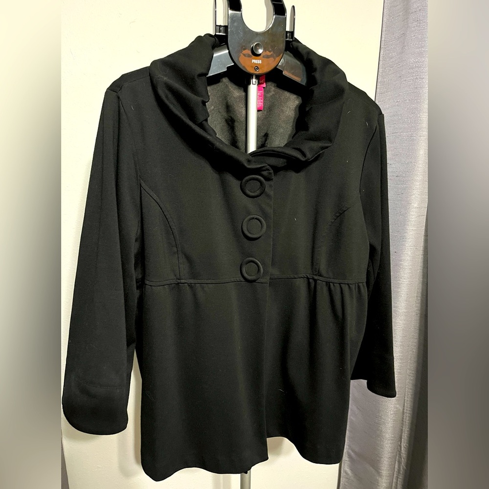 Black XL Jacket Size XL - Fun Collar! (Preloved)